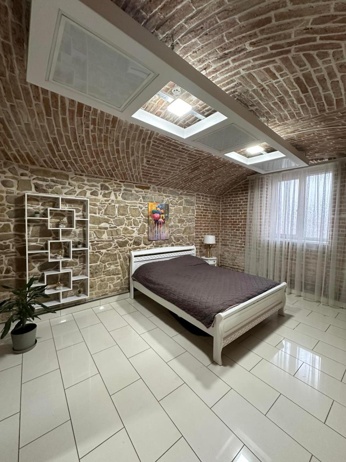 2Х Кім-Й Loft На Площі Філармонії By Willox Lejlighed Tjernivtsi Eksteriør billede